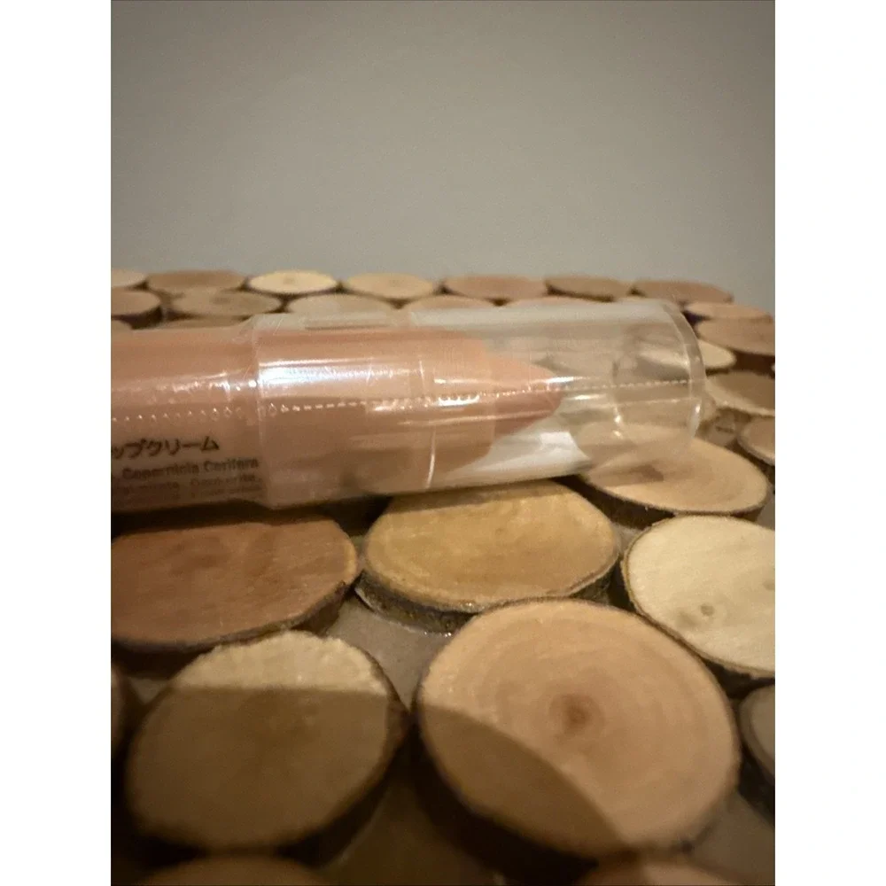 NYX simply nude